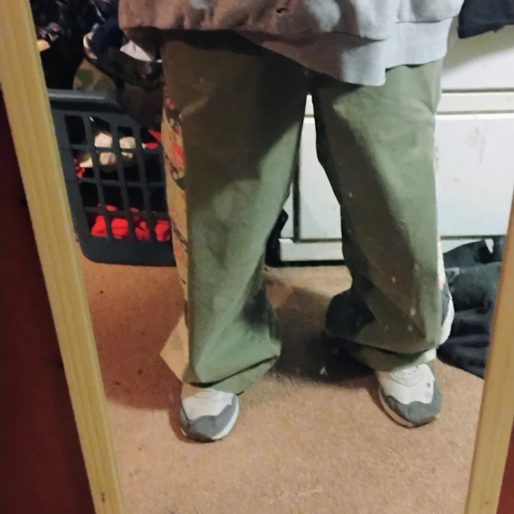 Patchworked pants - Picture 7 of 7